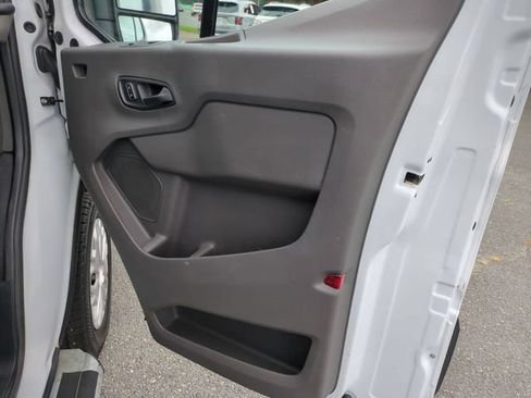 Used 2025 Ford Transit 250 Low Roof w/ Exterior Upgrade Package RWD image 30