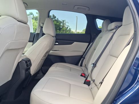 New 2026 Nissan Murano SV AWD/4WD image 14