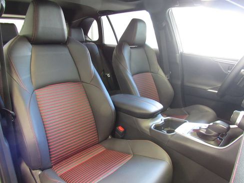 Certified 2025 Toyota RAV4 XSE AWD/4WD image 20