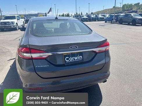 Used 2018 Ford Fusion S FWD image 11