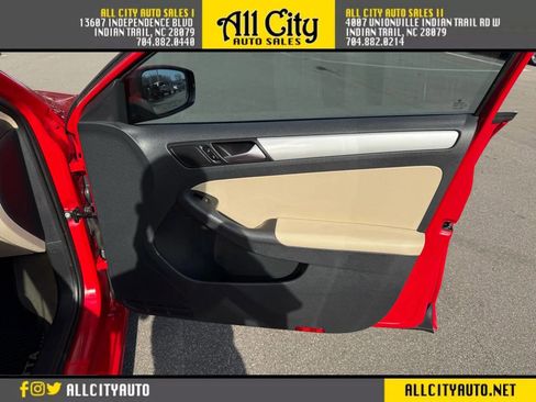 Used 2012 Volkswagen Jetta TDI image 14