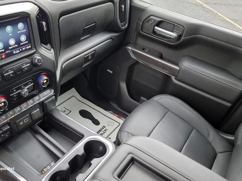 Used 2021 Chevrolet Silverado 1500 LTZ w/ LTZ Premium Package AWD/4WD image 23