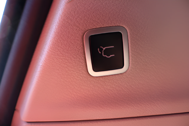 Used 2023 Chrysler Pacifica Touring-L FWD image 26
