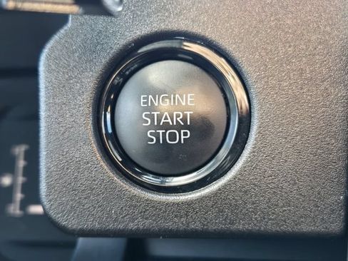 Used 2024 Toyota Tacoma SR RWD image 20