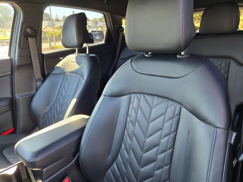 Certified 2023 Kia Sportage X-Line image 15