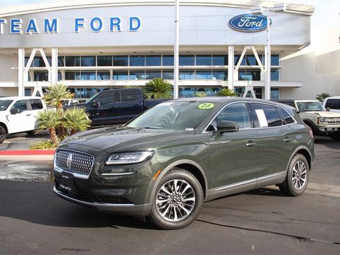 Certified 2023 Lincoln Nautilus FWD w/ Premium Package image 2