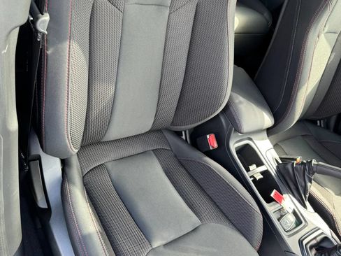 Used 2025 Subaru WRX Premium AWD/4WD image 33