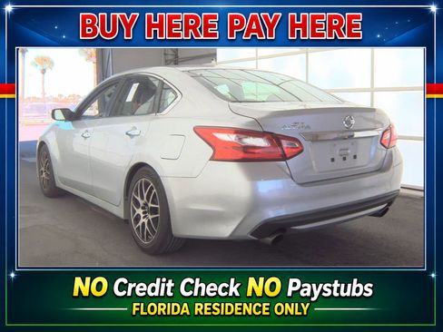 Used 2016 Nissan Altima 2.5 S w/ Power Driver Seat Package FWD image 4