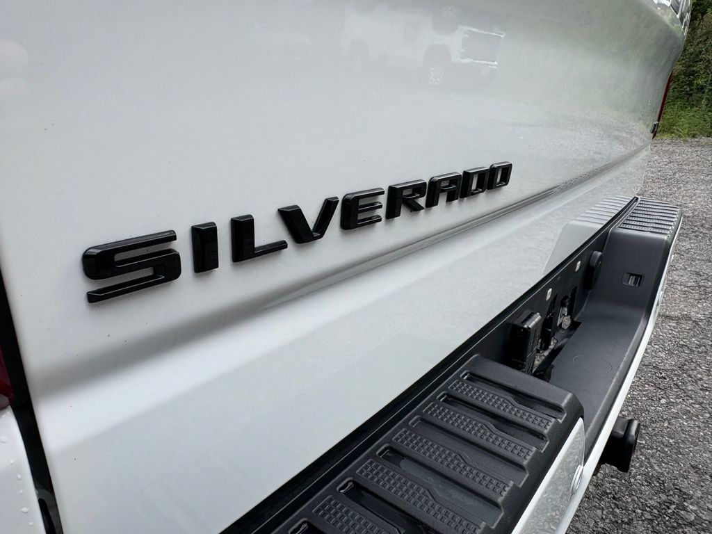 Used 2024 Chevrolet Silverado 1500 RST w/ All Star Edition Plus AWD/4WD image 9