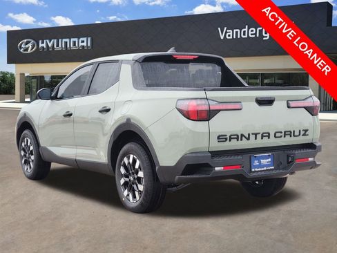 New 2026 Hyundai Santa Cruz SE FWD image 3