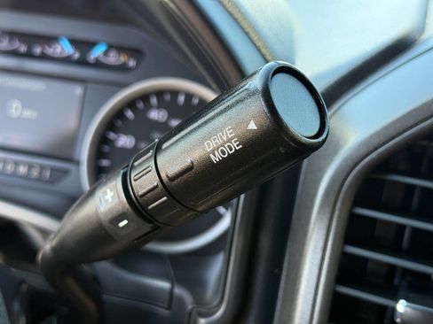 Used 2022 Ford F250 XL w/ Power Equipment Group image 21