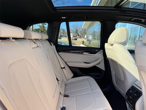 Used 2019 BMW X3 xDrive30i w/ Convenience Package image 9