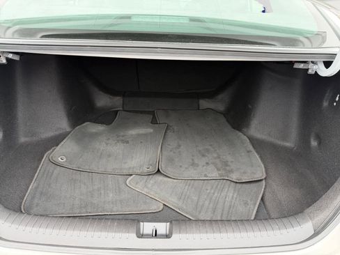 Used 2023 Honda Accord Sport image 4