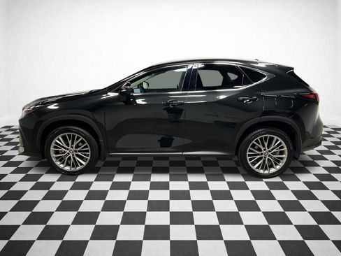 Used 2024 Lexus NX 300h AWD w/ Luxury Package image 2