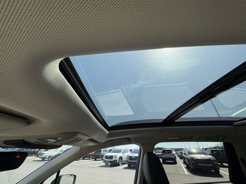 Certified 2023 Subaru Ascent Onyx Edition Limited image 25