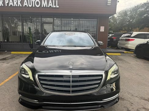 Used 2019 Mercedes-Benz S 560 4MATIC Sedan w/ Premium Package image 2