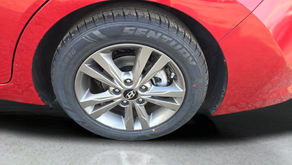 Used 2018 Hyundai Elantra SEL FWD image 28