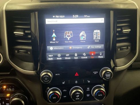 Used 2019 RAM 1500 Big Horn AWD/4WD image 8