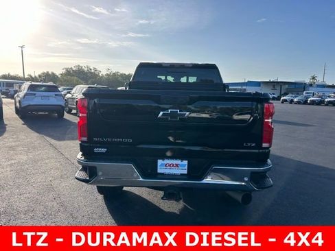 Used 2024 Chevrolet Silverado 2500 LTZ w/ LTZ Plus Package image 5