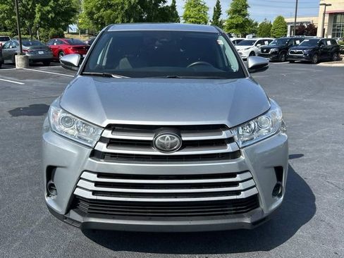 Used 2019 Toyota Highlander LE image 9