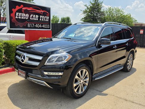 Used 2015 Mercedes-Benz GL 450 4MATIC w/ Appearance Package image 1