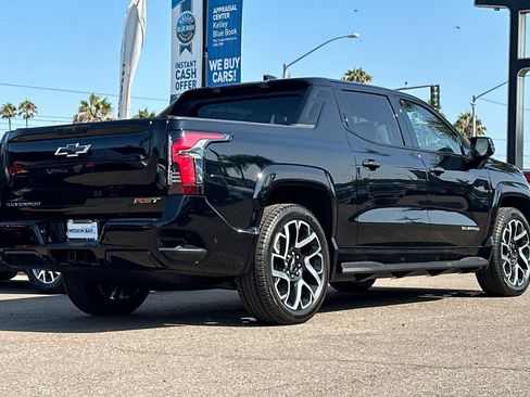New 2024 Chevrolet Silverado EV RST image 4