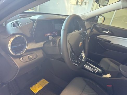 New 2026 Chevrolet Trax LT w/ Driver Confidence Package image 15