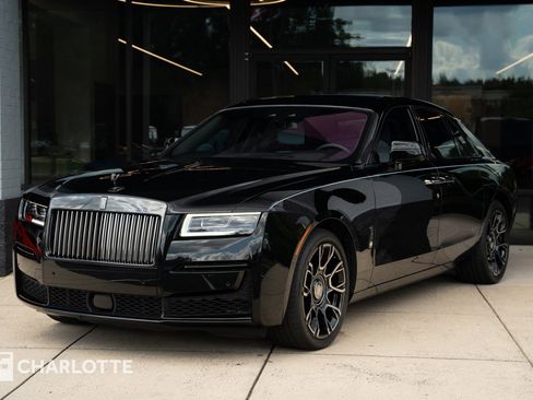 Used 2023 Rolls-Royce Ghost Black Badge w/ Black Badge Ghost Package image 6