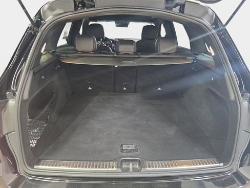 Used 2022 Mercedes-Benz GLC 300 4MATIC image 27