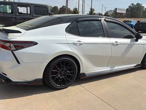 Used 2022 Toyota Camry TRD w/ TRD Package w/JBL Audio image 8