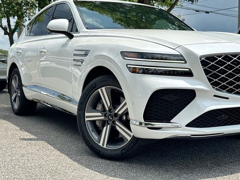 Used 2025 Genesis GV80 3.5T AWD/4WD image 9