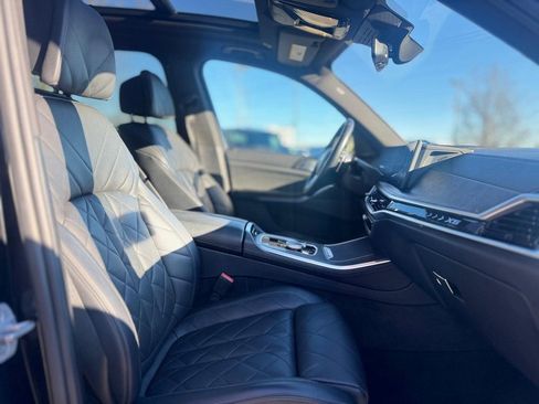 Used 2024 BMW X5 xDrive40i image 21