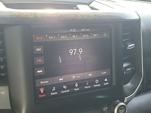 Used 2019 RAM 1500 Big Horn AWD/4WD image 23