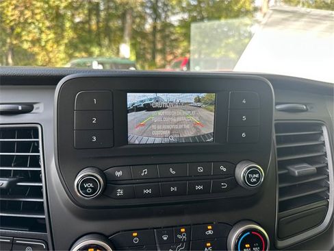 New 2025 Ford Transit 250 Low Roof image 22