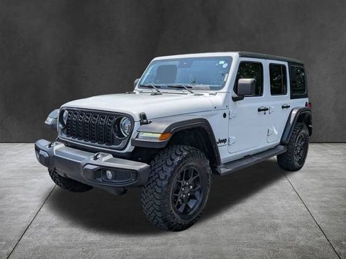 Used 2024 Jeep Wrangler Unlimited Sport AWD/4WD image 8