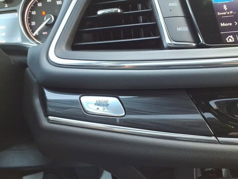 Certified 2024 Buick Enclave Essence w/ Experience Buick Package image 25