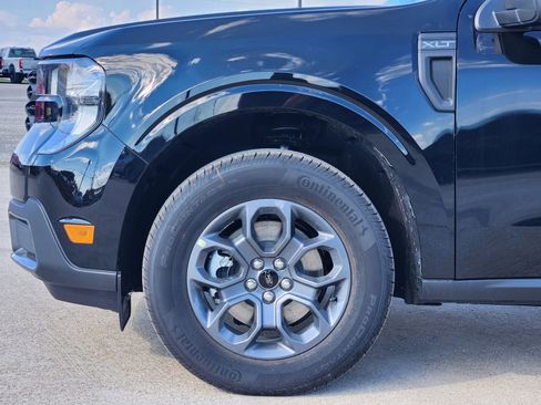 New 2025 Ford Maverick XLT image 6
