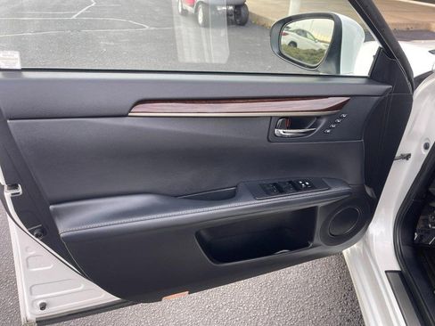 Used 2014 Lexus ES 350 image 20