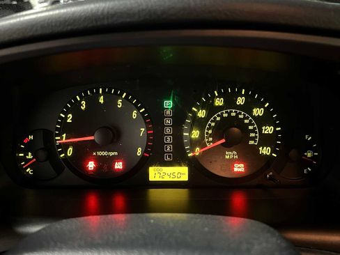 Used 2005 Hyundai Elantra GLS FWD image 27