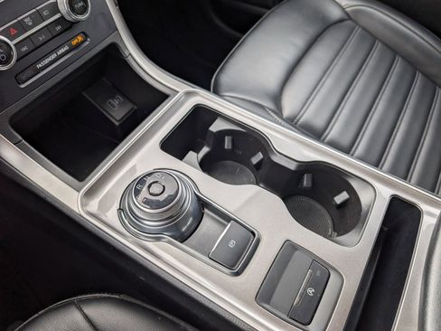 Used 2023 Ford Edge SEL image 25