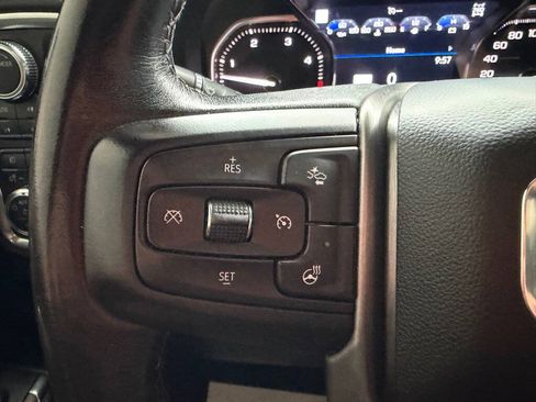 Used 2022 GMC Sierra 2500 Denali w/ Denali Black Diamond Edition AWD/4WD image 20