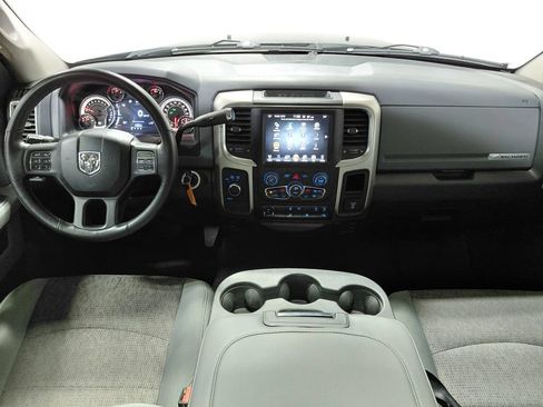 Used 2016 RAM 2500 Big Horn AWD/4WD image 3