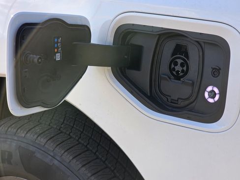 New 2025 Ford F150 Lightning Flash image 8