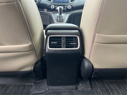 Used 2016 Honda CR-V Touring image 21