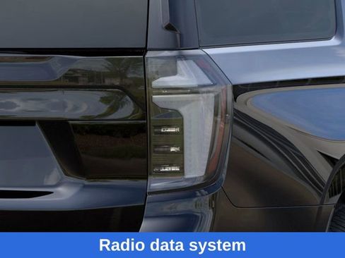 New 2025 Chevrolet Suburban High Country image 12