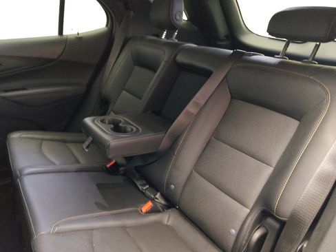 Used 2020 Chevrolet Equinox Premier image 18