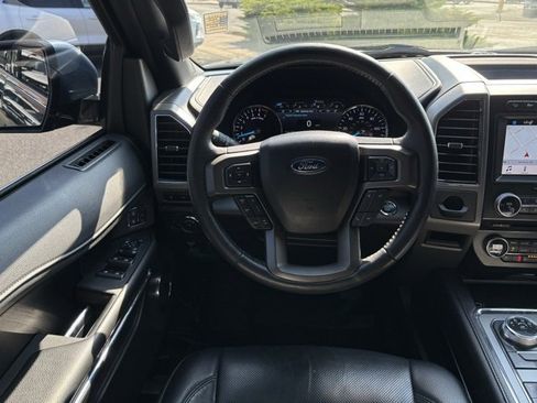 Used 2018 Ford Expedition XLT w/ Equipment Group 202A image 18