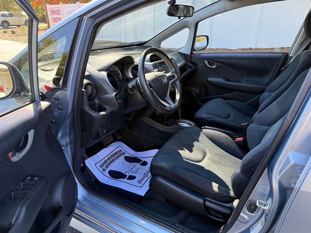 Used 2011 Honda Fit Sport image 10