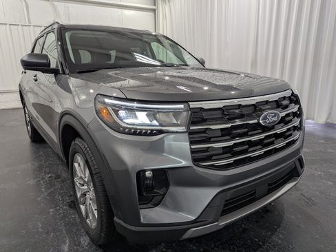 New 2026 Ford Explorer Active w/ Active Comfort Package AWD/4WD image 5