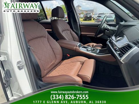 Used 2026 BMW X5 M60i w/ Climate Comfort Package image 12